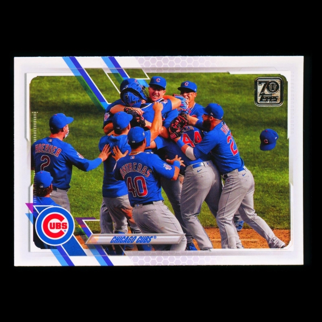 Chicago Cubs Topps 2021 Team Card Wrigley Field