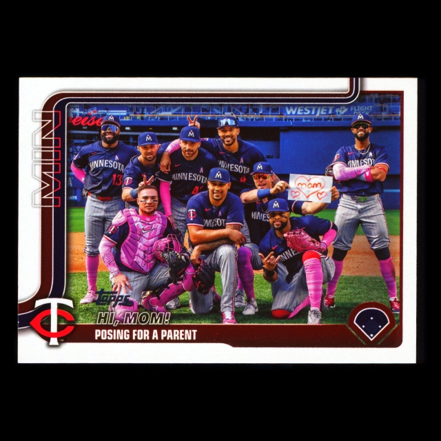 Carlos Correa 2025 Topps Checklist Twins