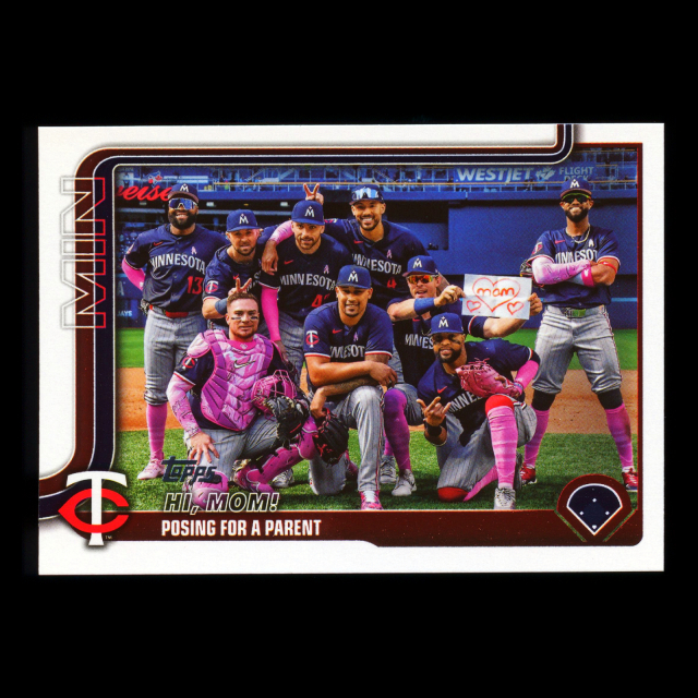 Carlos Correa 2025 Topps Checklist Twins