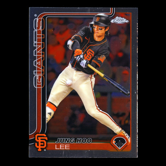 Jung Hoo Lee 2025 Topps Chrome Giants