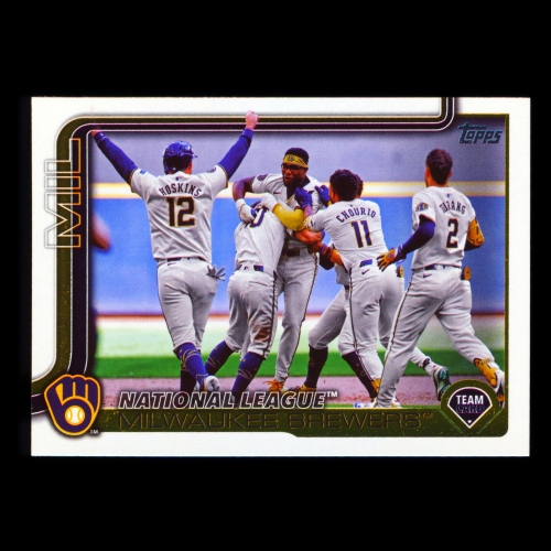 Milwaukee Brewers 2025 Topps Team Card Brewers
