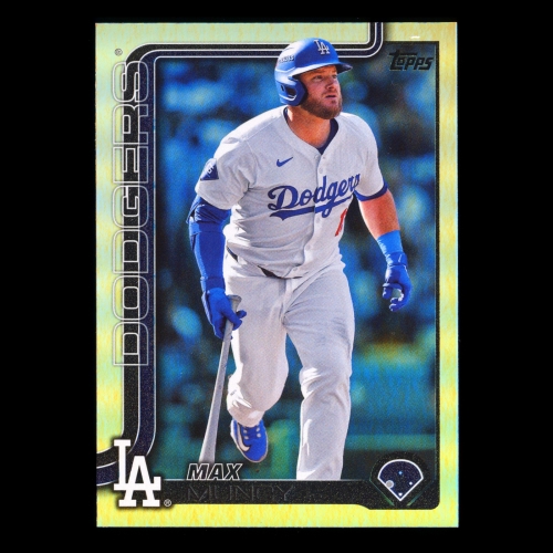 Max Muncy 2025 Topps Rainbow Foil Dodgers