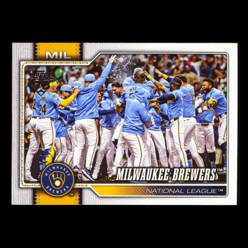 Milwaukee Brewers 2026 Topps Team Card Brewers