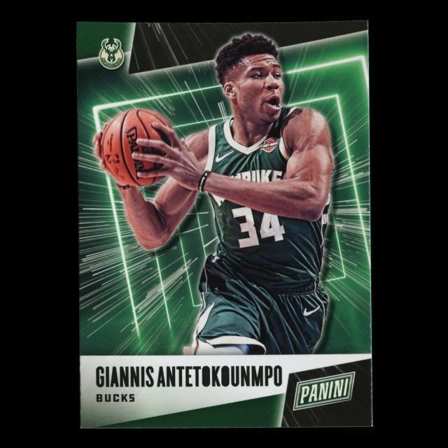 Giannis Antetokounmpo 2019 Father's Day Bucks