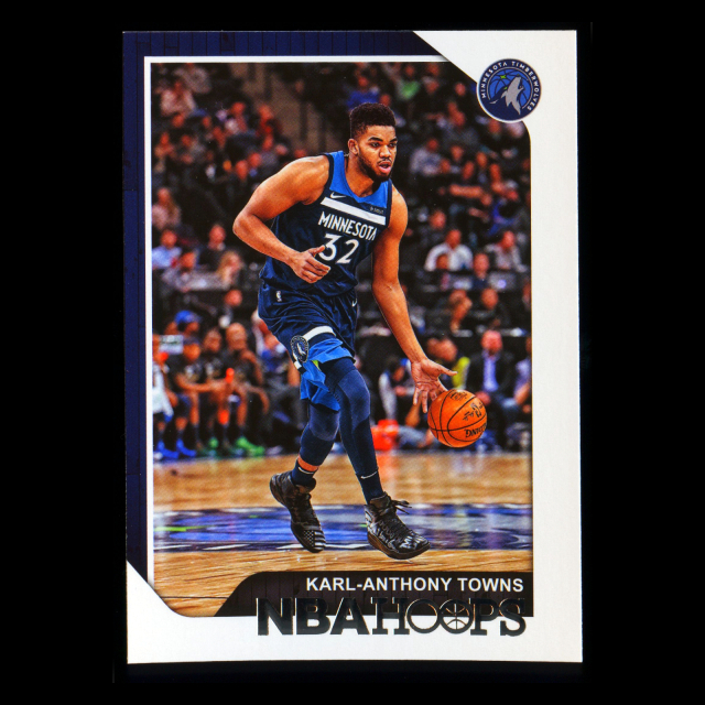 Karl-Anthony Towns 2018-19 Panini NBA Hoops Timberwolves